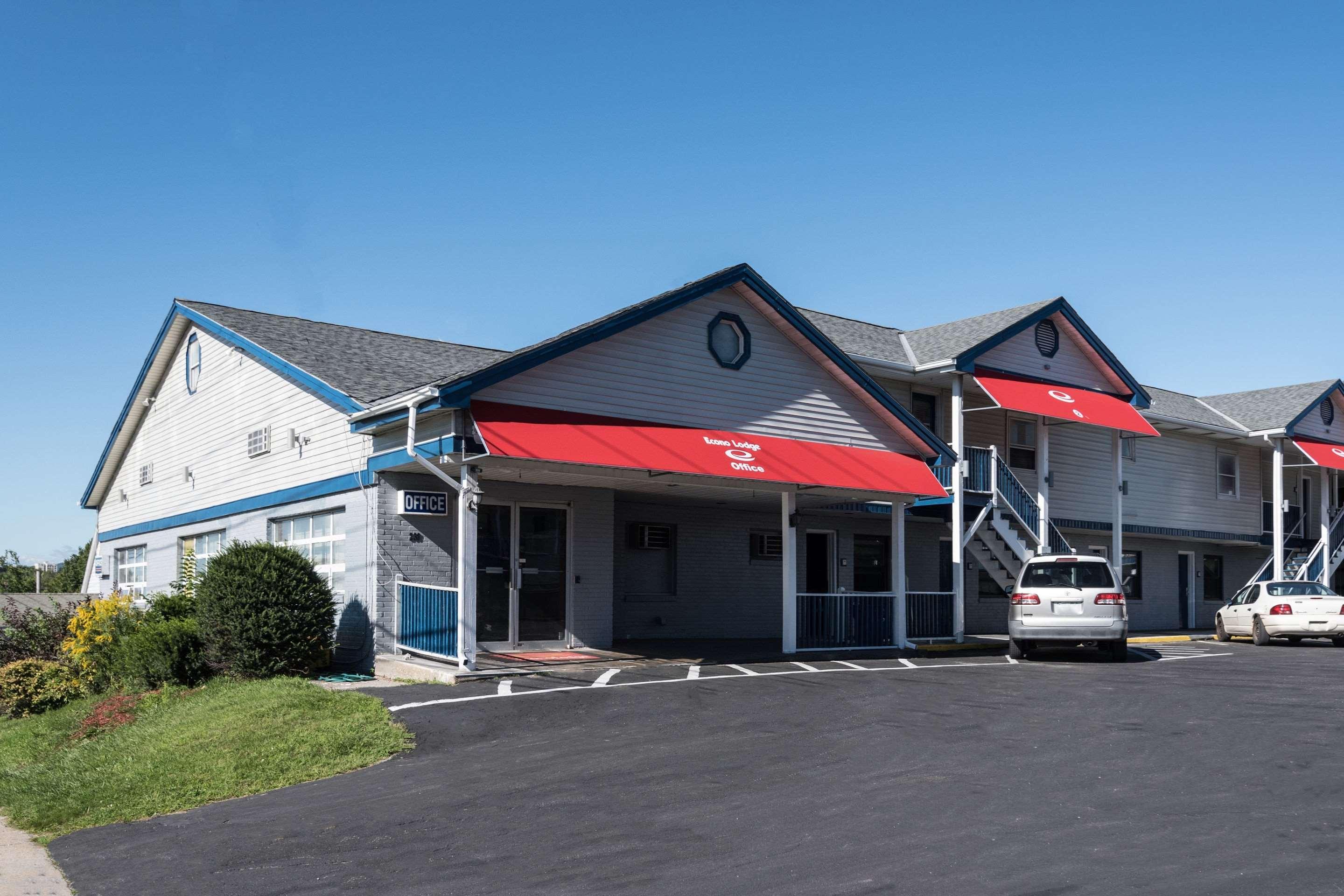 Econo Lodge Rutland City Near Hwy 7 Екстериор снимка