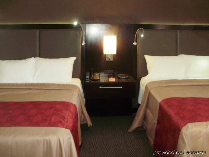 Econo Lodge Rutland City Near Hwy 7 Екстериор снимка